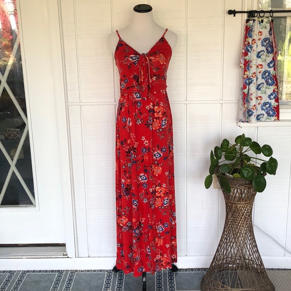 Evereve Dresses & Skirts - Allison Joy x Evereve Maxi Dress READ description!
